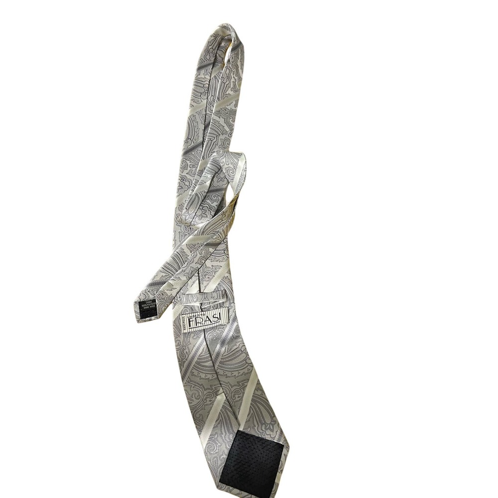 Umberto Frasi Handmade Gray and White Paisley Print Tie - Picture 2 of 4